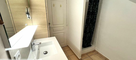 1 bedroom Apartment in Pertuis, France No. 286873 5