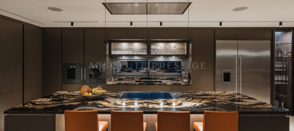 4 bedrooms Villa in Malaga, Spain No. 33643 26