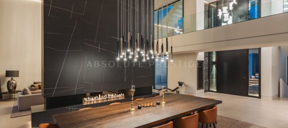 4 bedrooms Villa in Malaga, Spain No. 33643 22