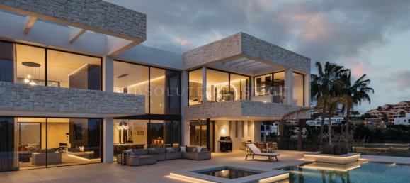 4 bedrooms Villa in Malaga, Spain No. 33643 16