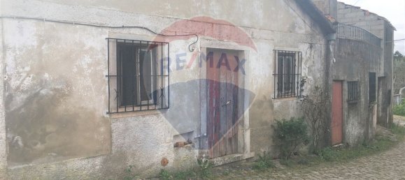 3 bedrooms House in Aguda, Portugal No. 167603 3