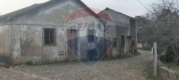 3 bedrooms House in Aguda, Portugal No. 167603 4