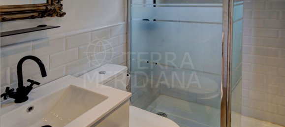 Apartamento de 3 dormitorios en Marbella, Spain No. 78827 12