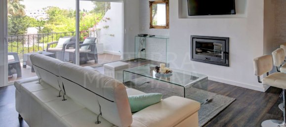 Apartamento de 3 dormitorios en Marbella, Spain No. 78827 4