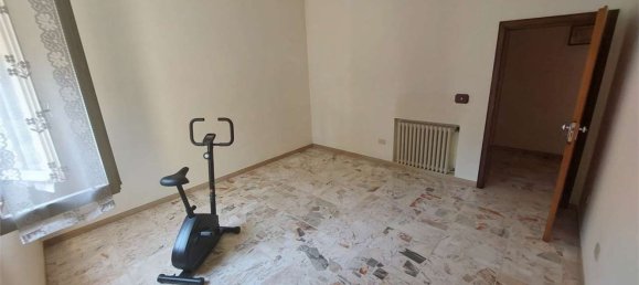 10 Schlafzimmer Haus in Sassuolo, Italy, Nr. 370532 19