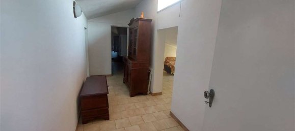 10 Schlafzimmer Haus in Sassuolo, Italy, Nr. 370532 16