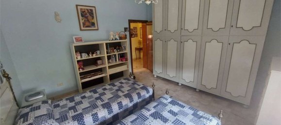 10 Schlafzimmer Haus in Sassuolo, Italy, Nr. 370532 8