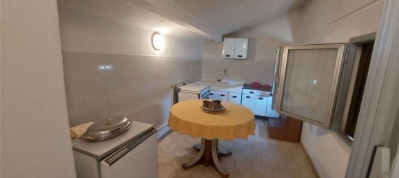 10 Schlafzimmer Haus in Sassuolo, Italy, Nr. 370532 13
