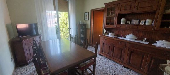 10 Schlafzimmer Haus in Sassuolo, Italy, Nr. 370532 5