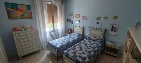 10 Schlafzimmer Haus in Sassuolo, Italy, Nr. 370532 9