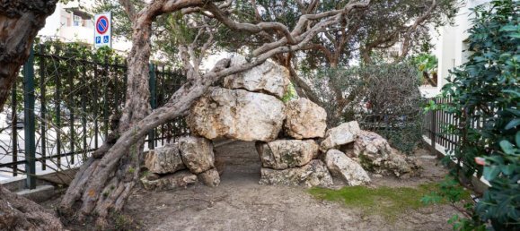 2 Schlafzimmer Wohnung in Cagliari, Italy, Nr. 61350 40