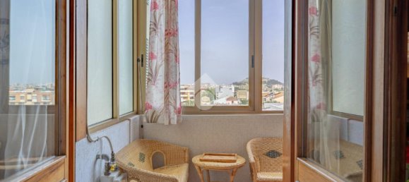 2 Schlafzimmer Wohnung in Cagliari, Italy, Nr. 61350 18