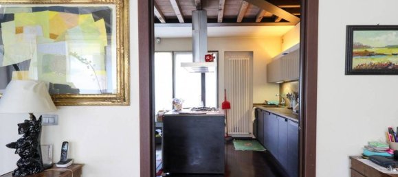 6 bedrooms Villa in Parma, Italy No. 366042 20