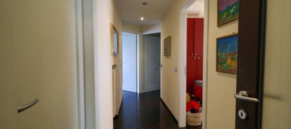 6 bedrooms Villa in Parma, Italy No. 366042 26