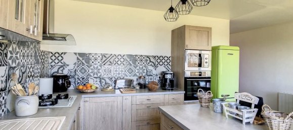 Casa de 4 dormitorios en Mielan, France No. 195721 9