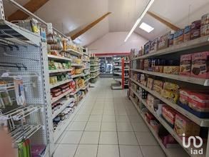 Gewerbliche Immobilie in Villedomer, France 215m², Nr. 249413