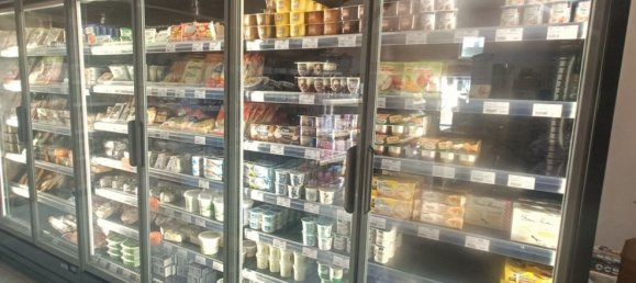 Gewerbliche Immobilie in Villedomer, France 215m², Nr. 249413 3