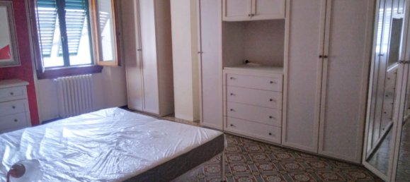 5 bedrooms House in Campi Bisenzio, Italy No. 363865 16