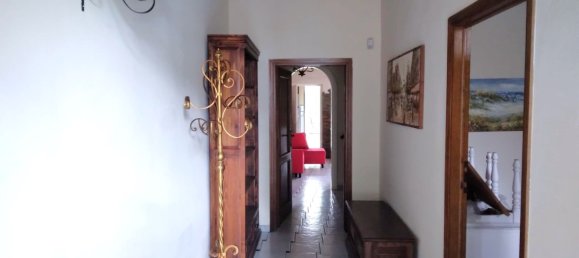 5 bedrooms House in Campi Bisenzio, Italy No. 363865 9