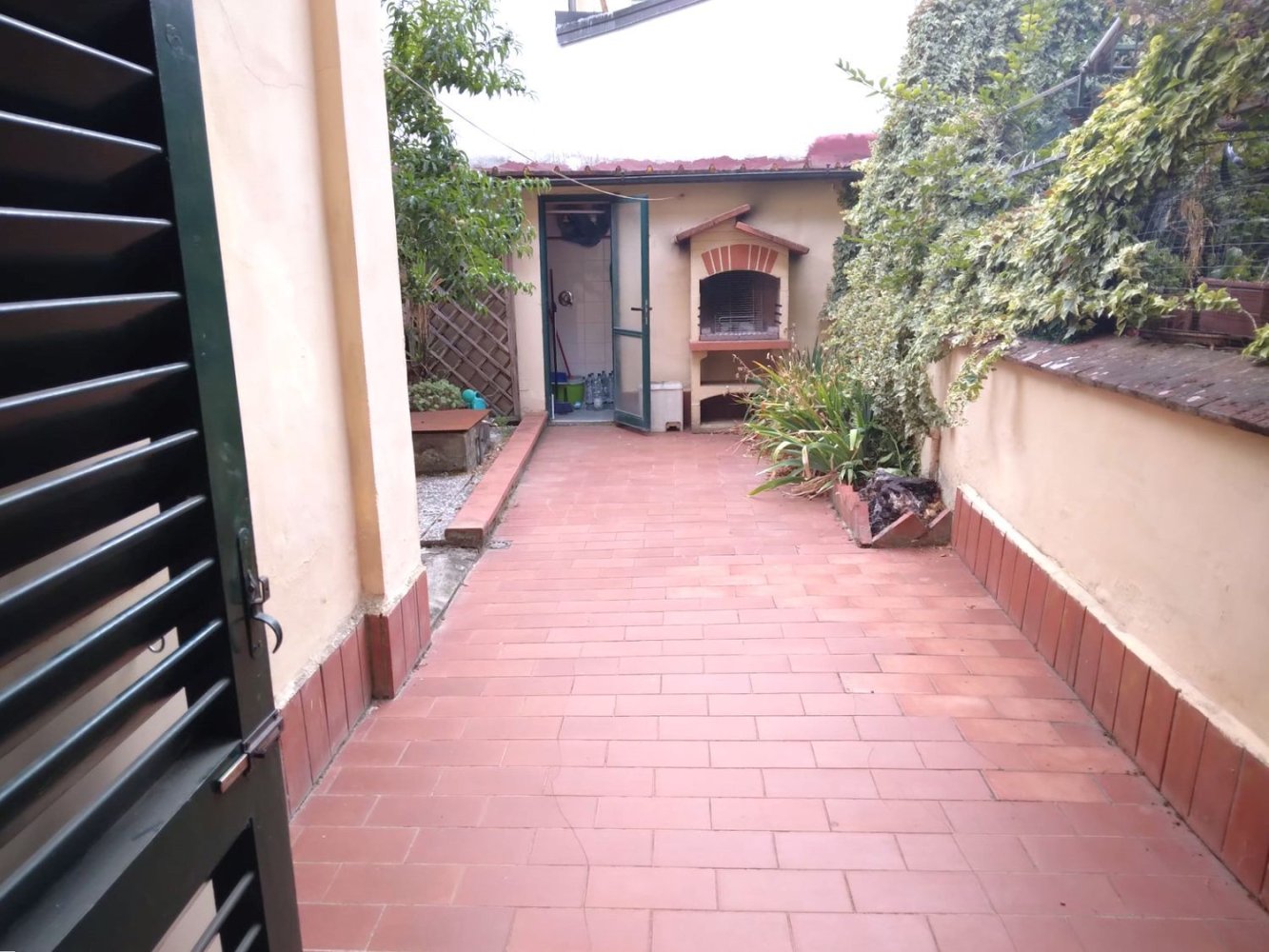 5 bedrooms House in Campi Bisenzio, Italy No. 363865