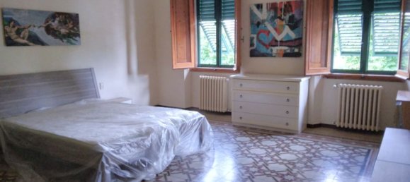 5 bedrooms House in Campi Bisenzio, Italy No. 363865 21