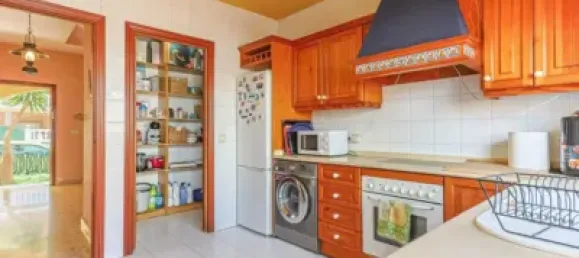 Adosado de 4 dormitorios en Andalucía, Spain No. 181701 6