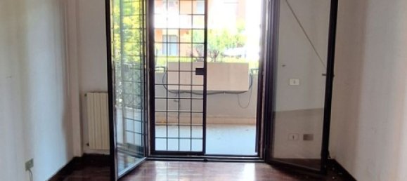 3 bedrooms Apartment in Rome, Italy No. 355938 31