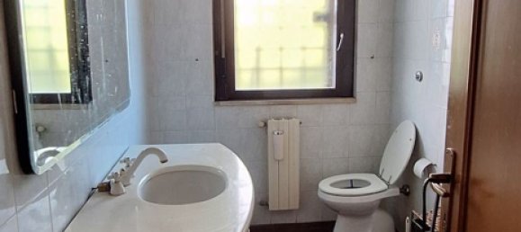 3 bedrooms Apartment in Rome, Italy No. 355938 37