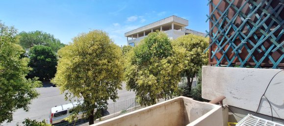 3 bedrooms Apartment in Rome, Italy No. 355938 4