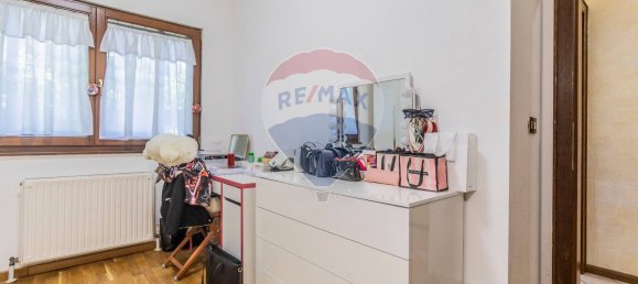 4 Schlafzimmer Villa in Nerviano, Italy, Nr. 357820 32