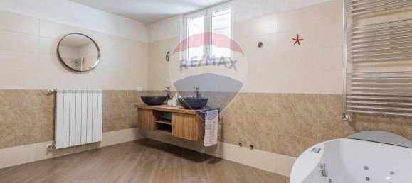 4 Schlafzimmer Villa in Nerviano, Italy, Nr. 357820 45