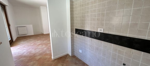 3-salle Appartement à Fiumicino, Italy No. 285121 8