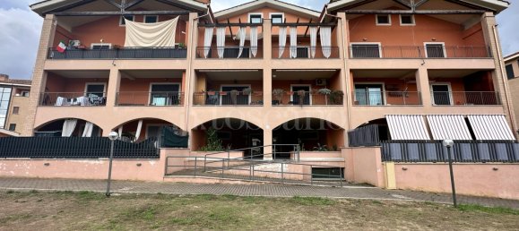 3-salle Appartement à Fiumicino, Italy No. 285121 25