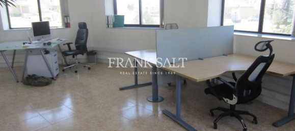 Oficina en Saint Julian's, Malta 195 m² No. 11793 6