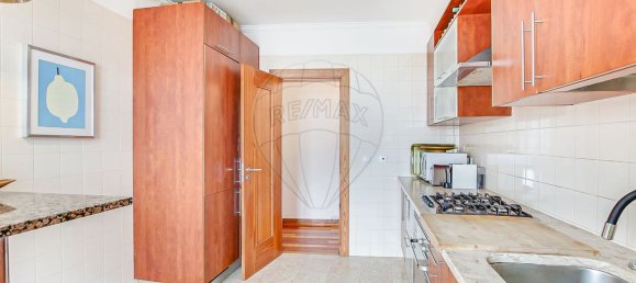2 bedrooms Apartment in Lisbon, Portugal No. 178694 12