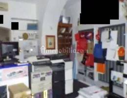 4 rooms Commercial property in Catanzaro, Italy No. 285741