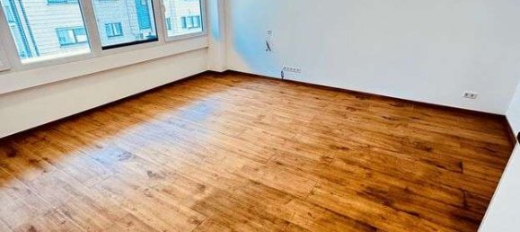 2 bedrooms Apartment in Furth, Germany No. 310733 3