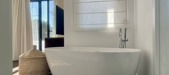 Villa de 5 dormitorios en Marbella, Spain No. 24699 28