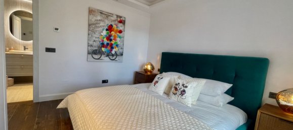 Villa de 5 dormitorios en Marbella, Spain No. 24699 33