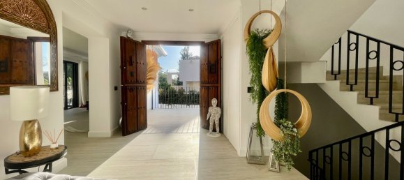 Villa de 5 dormitorios en Marbella, Spain No. 24699 13