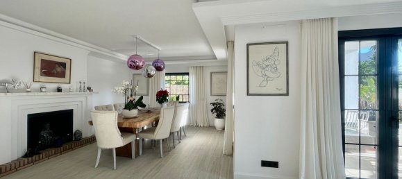 Villa de 5 dormitorios en Marbella, Spain No. 24699 18