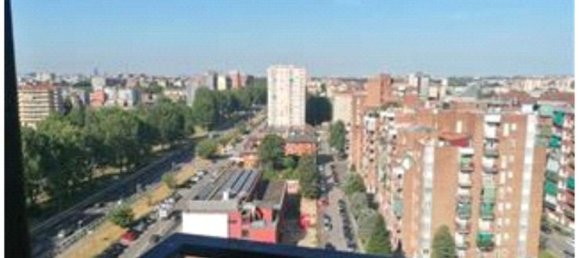 Квартира с 3 комнатами в Чинизелло Бальсамо, Италия № 6607 19