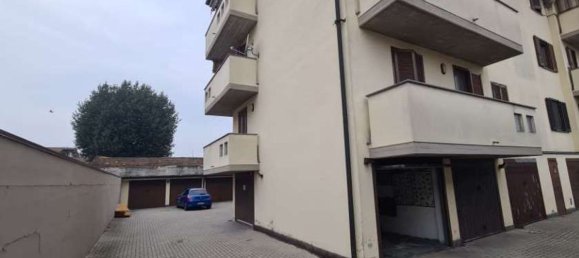 4-Zimmer Wohnung in Sant'Angelo Lodigiano, Italy, Nr. 338393 4