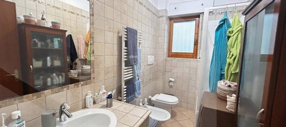 Apartamento de 3 habitaciónes en Bitetto, Italy No. 20022 16