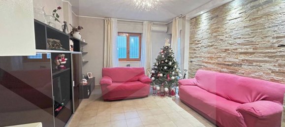 Apartamento de 3 habitaciónes en Bitetto, Italy No. 20022 8