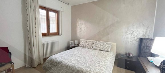 Apartamento de 3 habitaciónes en Bitetto, Italy No. 20022 21