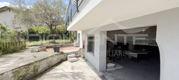 Villa de 4 dormitorios en Mascalucia, Italy No. 326606 3