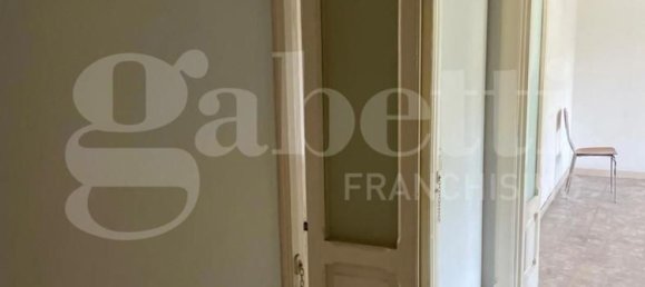 6 rooms House in Sessa Aurunca, Italy No. 32929 21