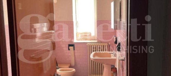 6 rooms House in Sessa Aurunca, Italy No. 32929 14