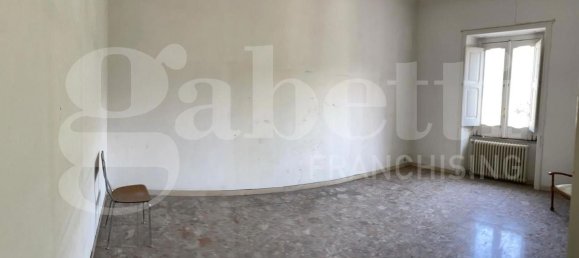 6 rooms House in Sessa Aurunca, Italy No. 32929 18